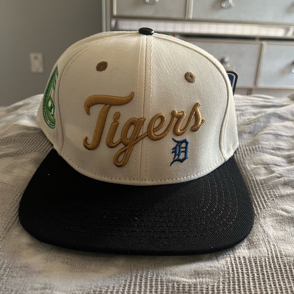 Brand New Detroit Tigers MLB snapback hat by prostandard